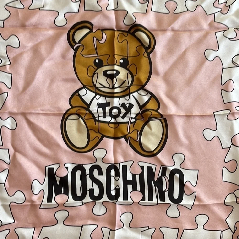 NWOT Moschino 100% Silk Puzzle Teddy Bear Scarf